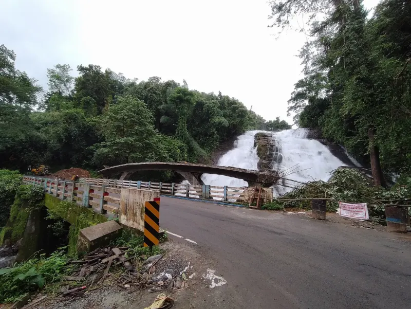 Charpa Falls: The Waterfall Right Beside The Road