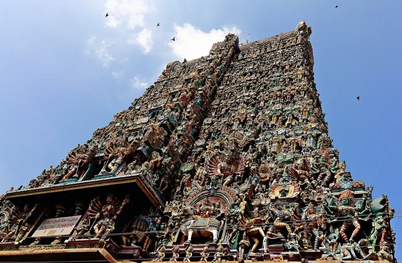Morning Darshan At Meenakshi Amman Temple